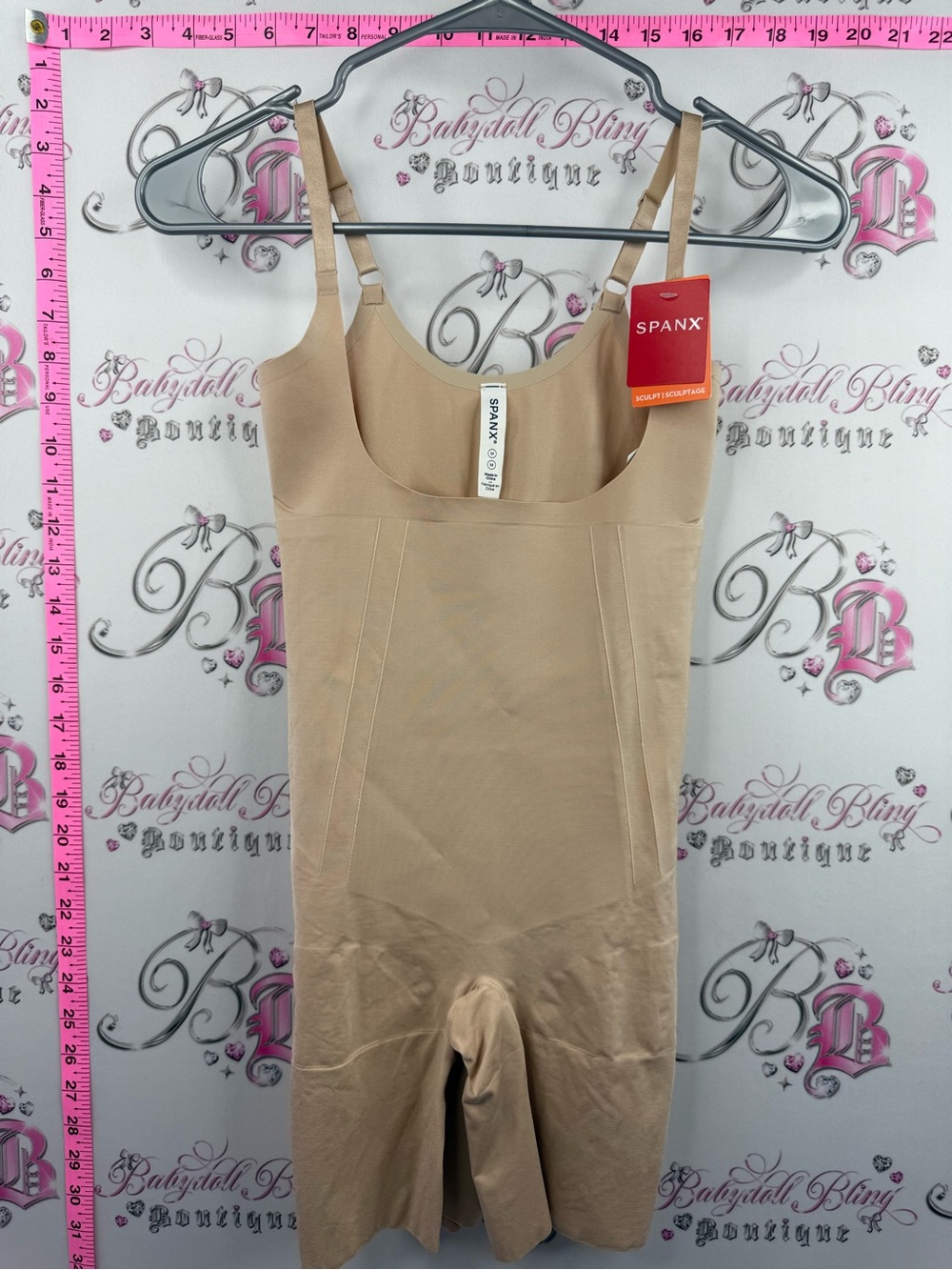 SPANX sculpt bodysuit brand new with tags Nude/Tan Full Coverage Shaping shorts